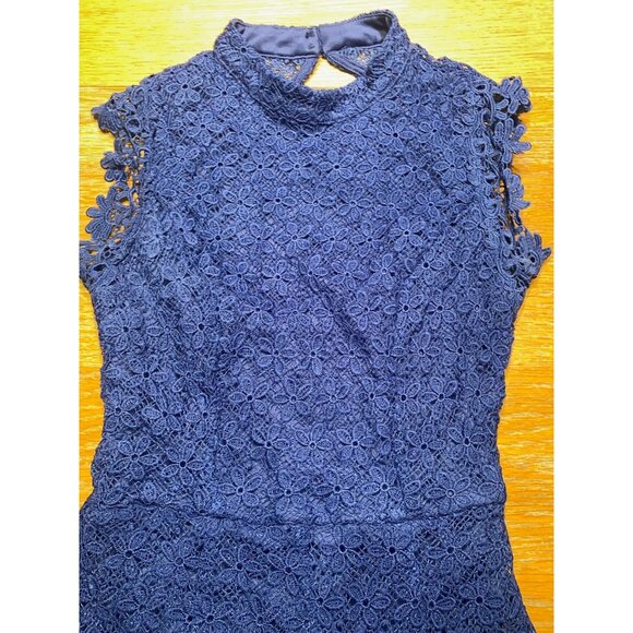 Womens Navy Blue Floral Lace Romper Short Sleeve Keyhole Back Elegant Design - Picture 2 of 7